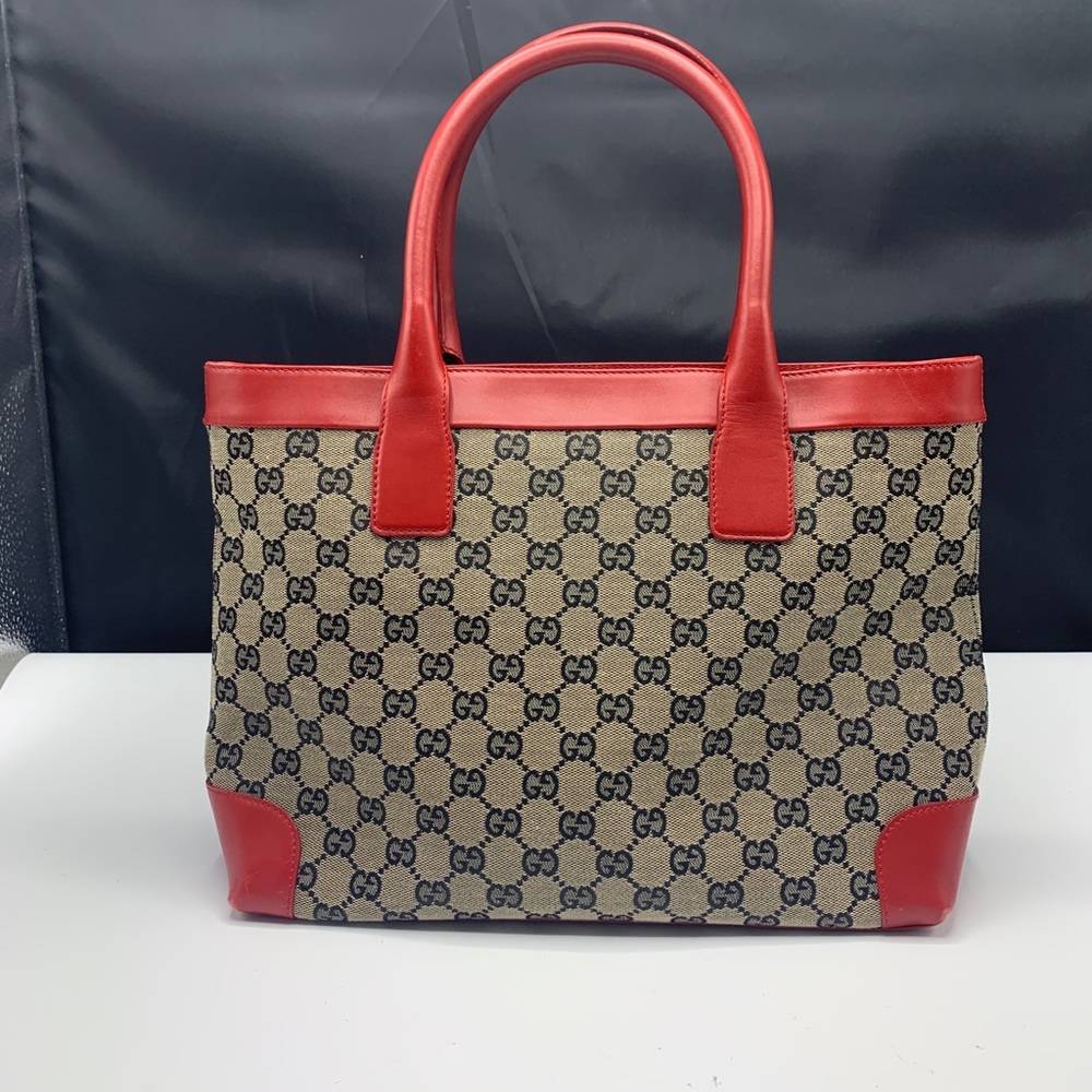 Authentic Gucci handbag
